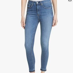 Rag & Bone Ankle Skinny with Raw Hem in Clean Lily Dale (Size 26)